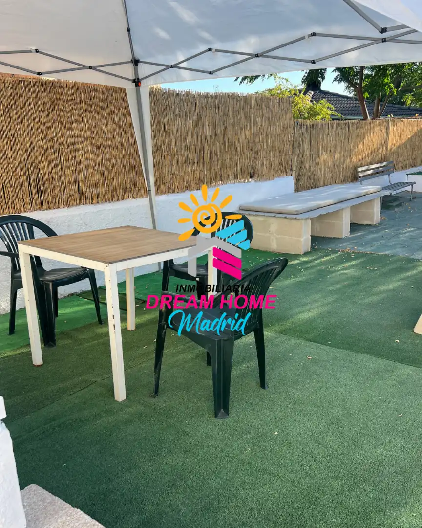 Terraza de Casa o chalet en venta en Madrid con Jardín privado