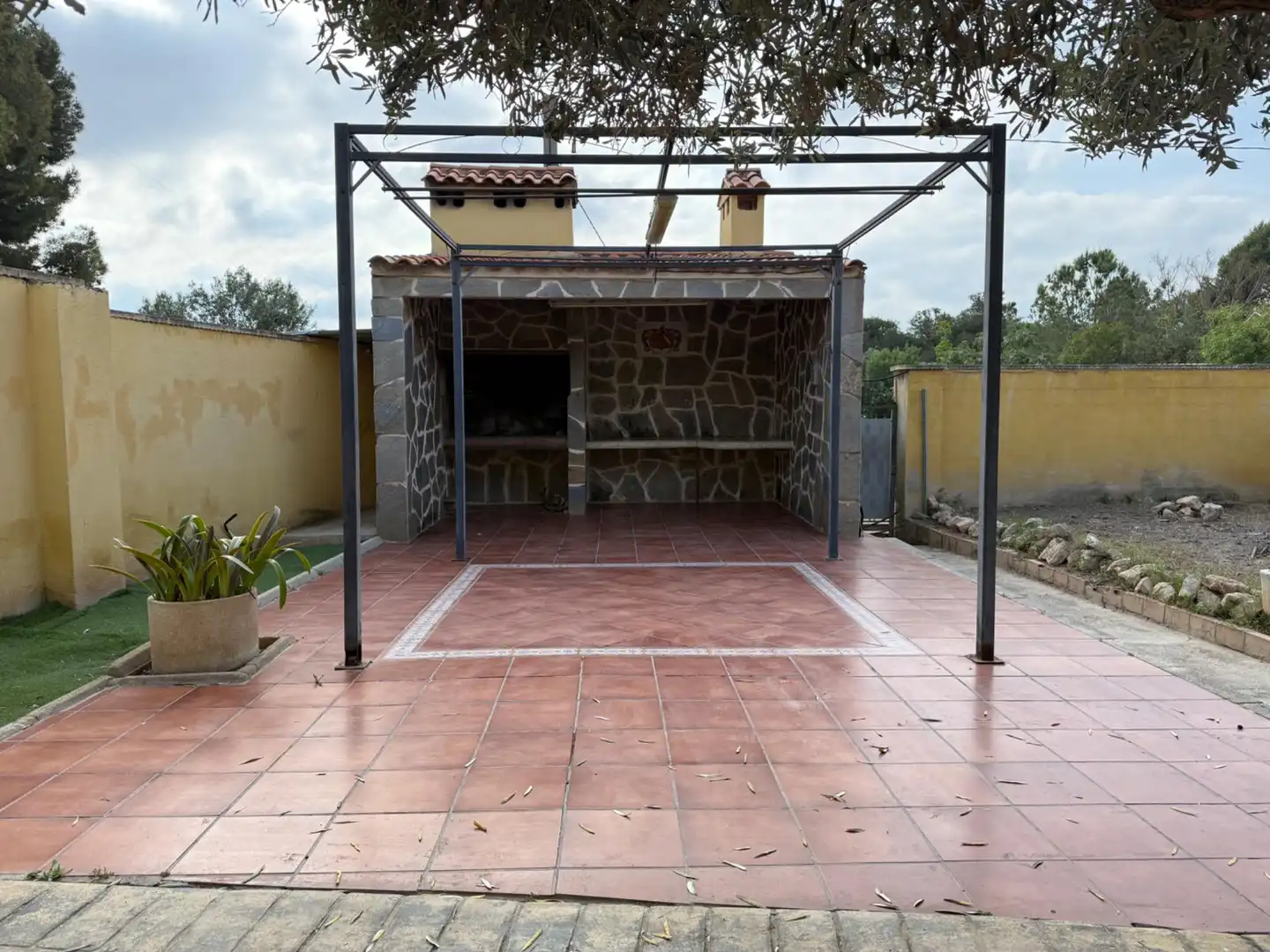 Terrassa de Casa o xalet en venda en Pedralba amb Aire condicionat, Jardí privat i Traster