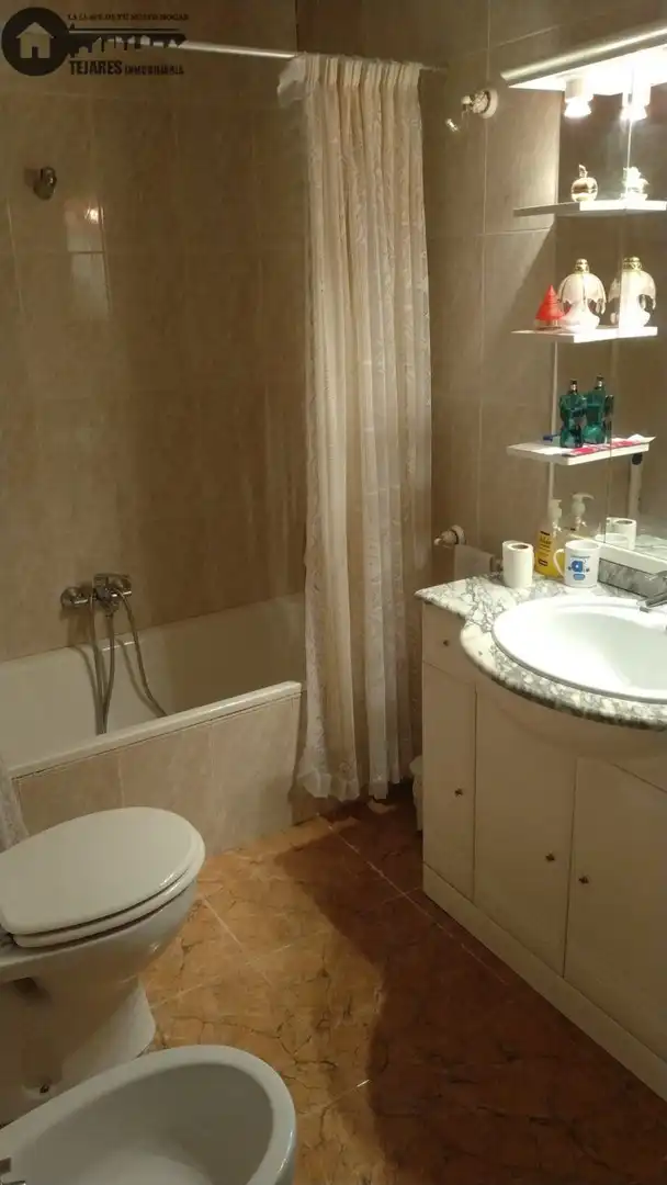 Bany de Casa o xalet en venda en Alcaraz amb Moblat
