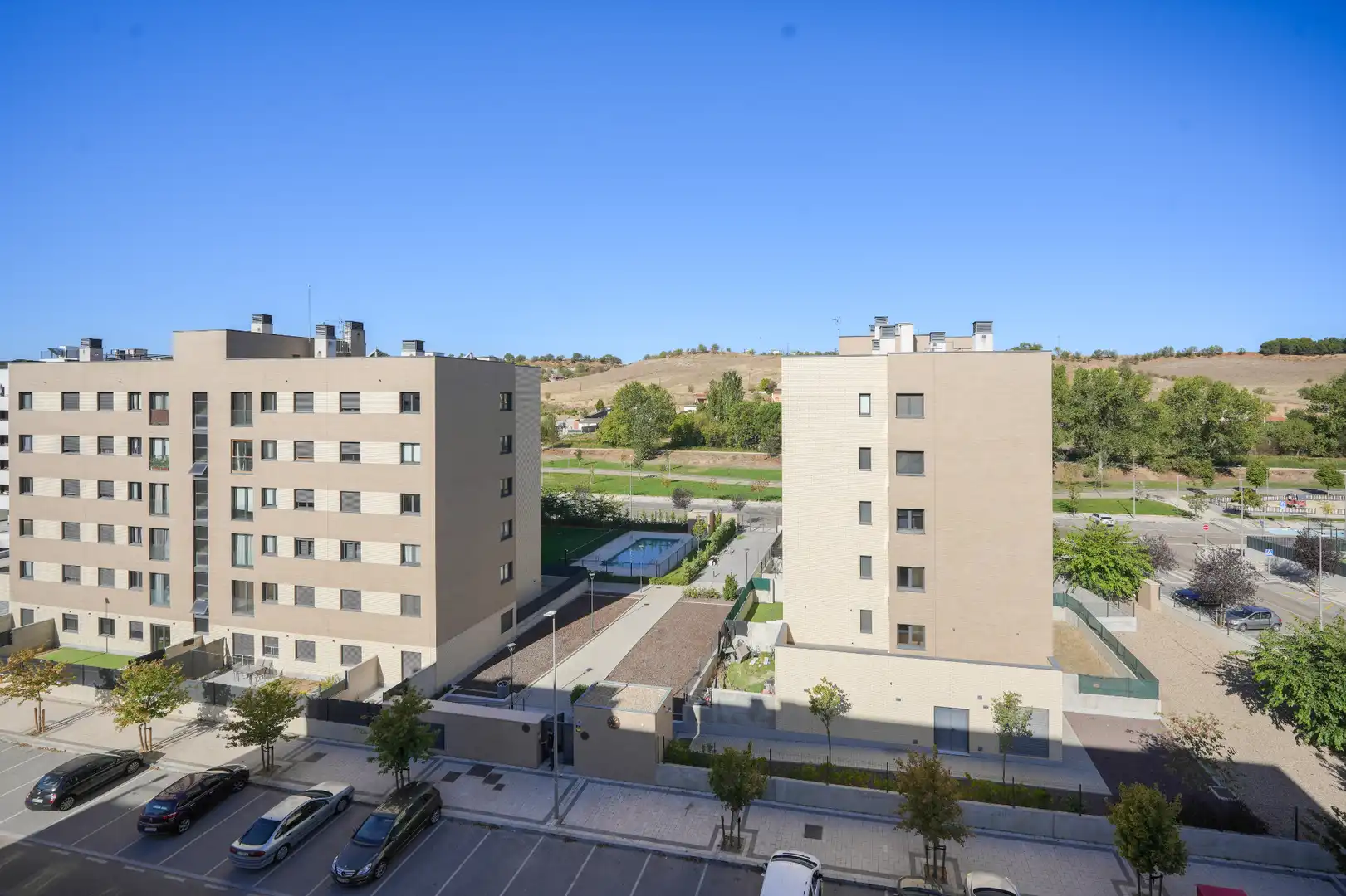 Außenansicht von Dachboden zum Verkauf in Valladolid mit Klimaanlage, Heizung und Privatgarten