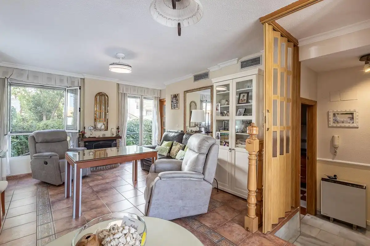 Casa a schiera in vendita a Genil, imagen 7
