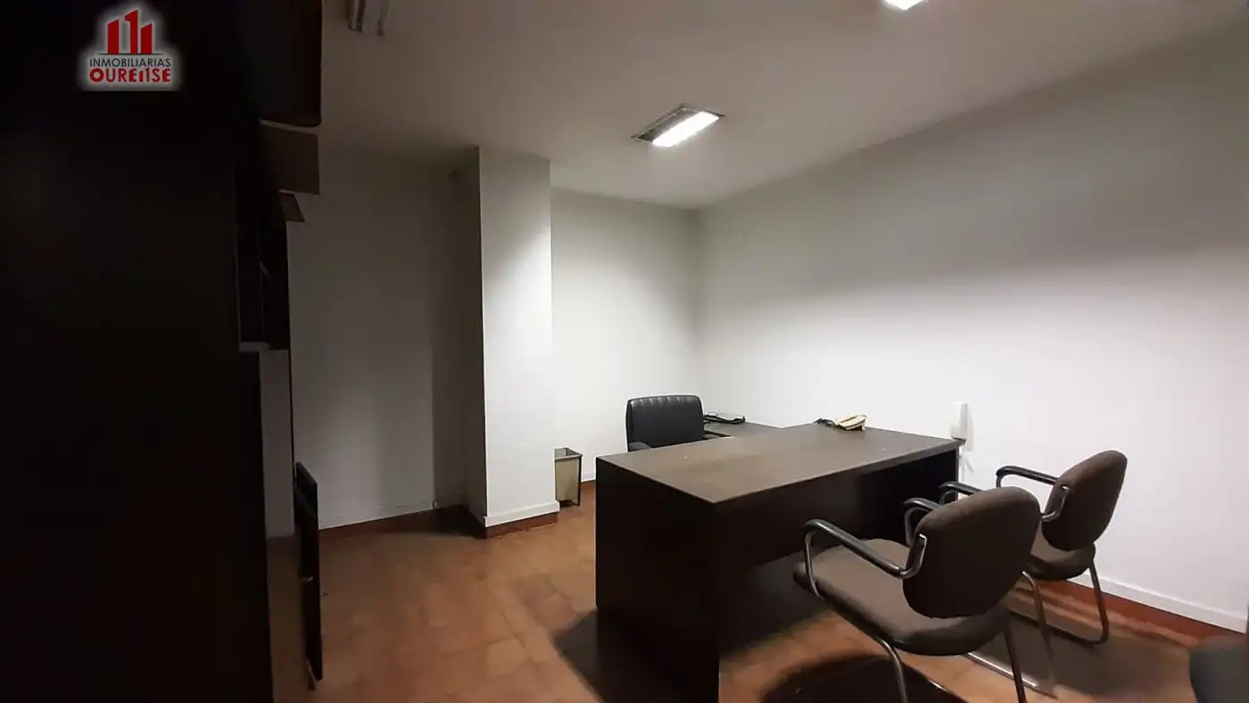 Oficina de lloguer en Ourense Capital  amb Terrassa