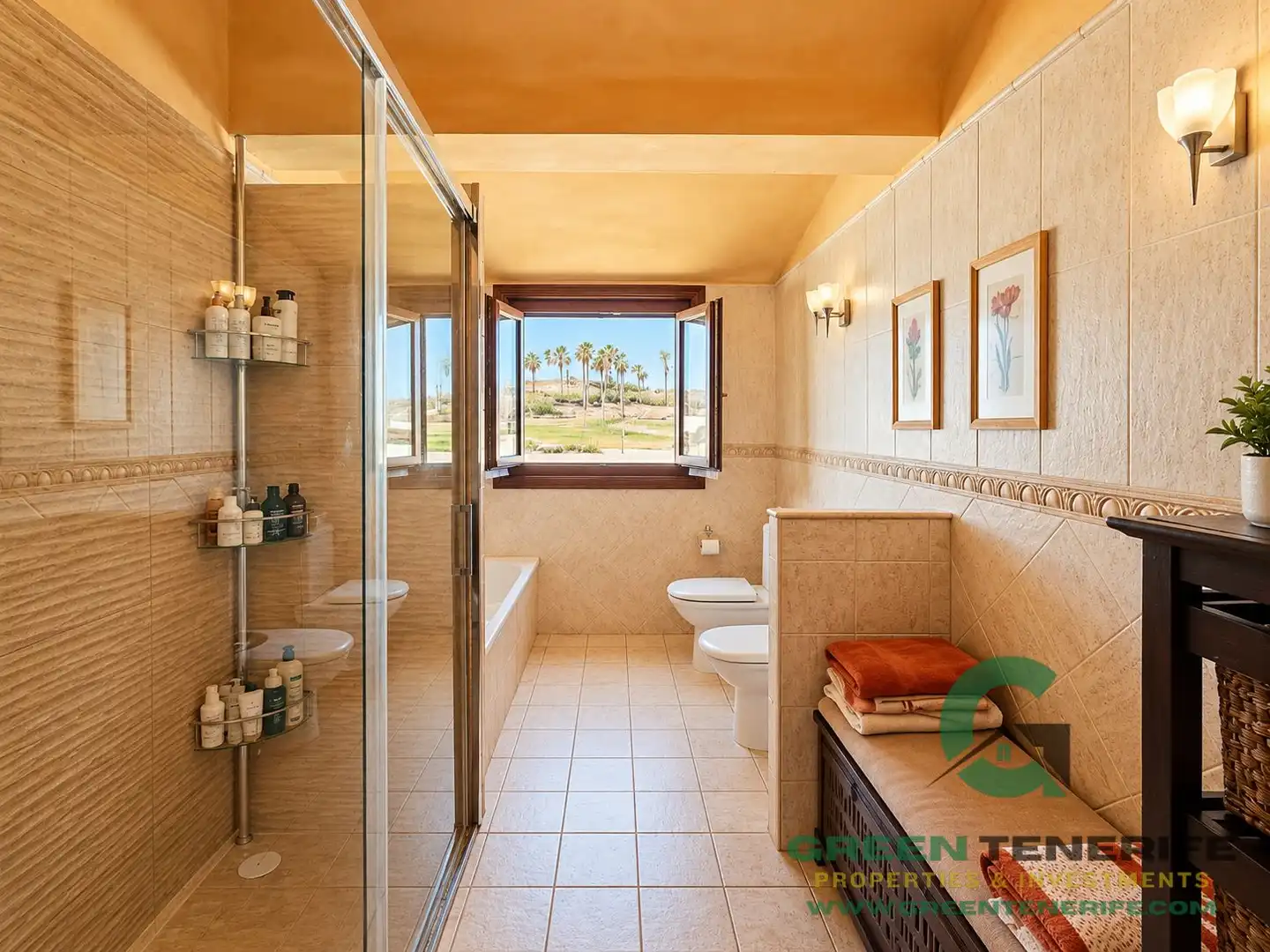 Bany de Casa o xalet en venda en San Miguel de Abona amb Aire condicionat, Terrassa i Piscina