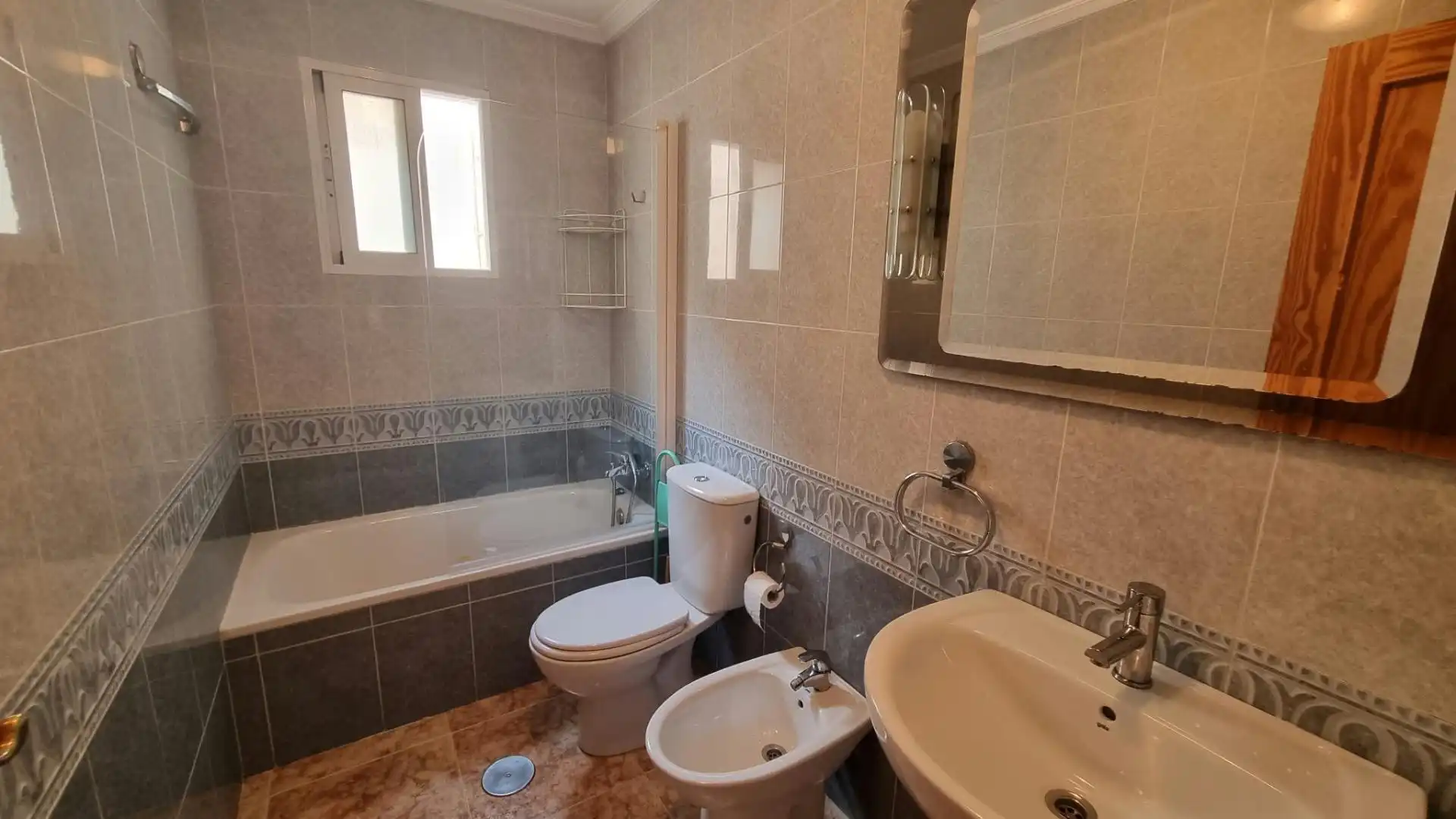 Bathroom of Attic for sale in Centro