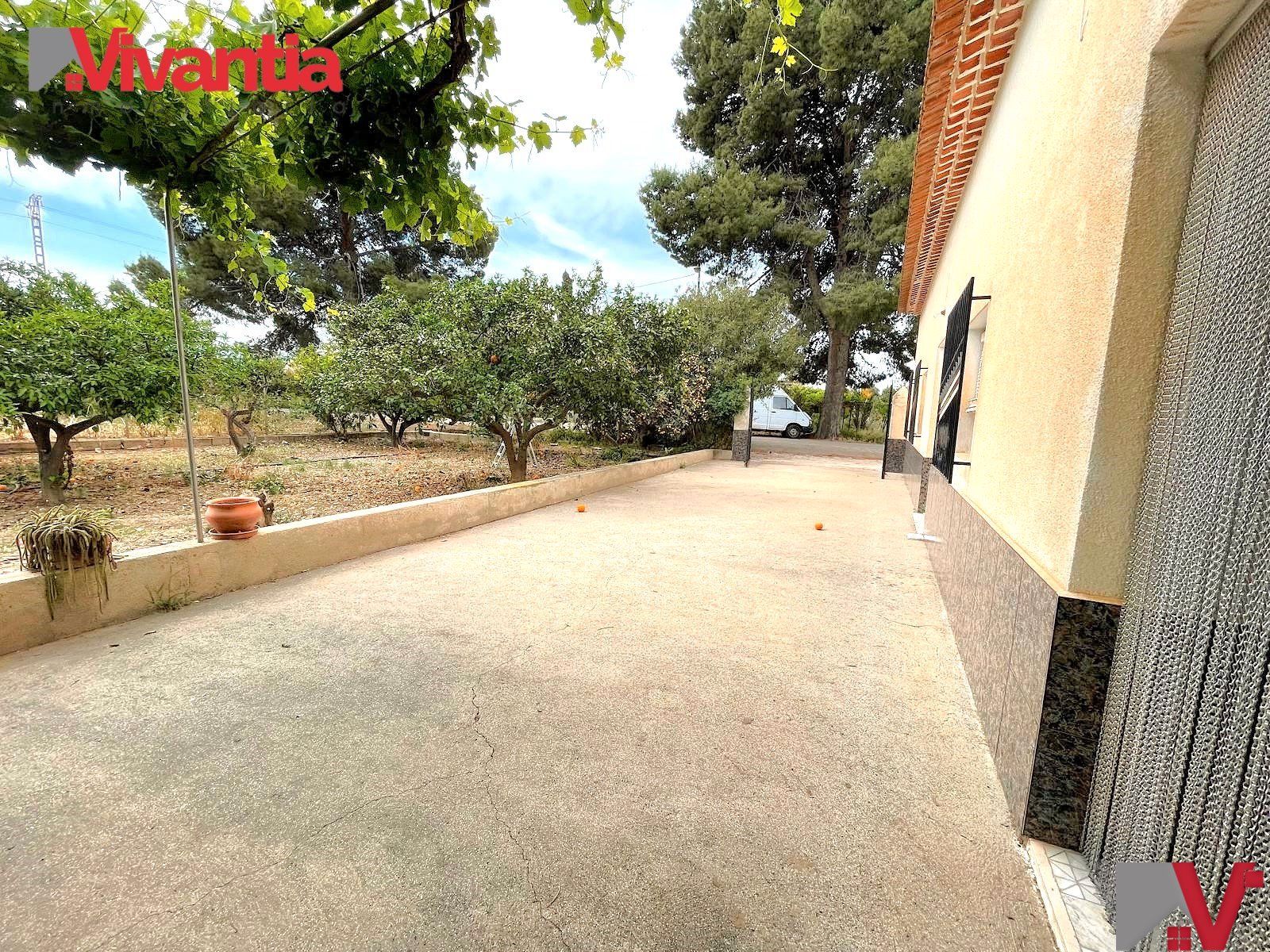 Vista exterior de Casa o xalet en venda en Lorca amb Jardí privat, Terrassa i Traster