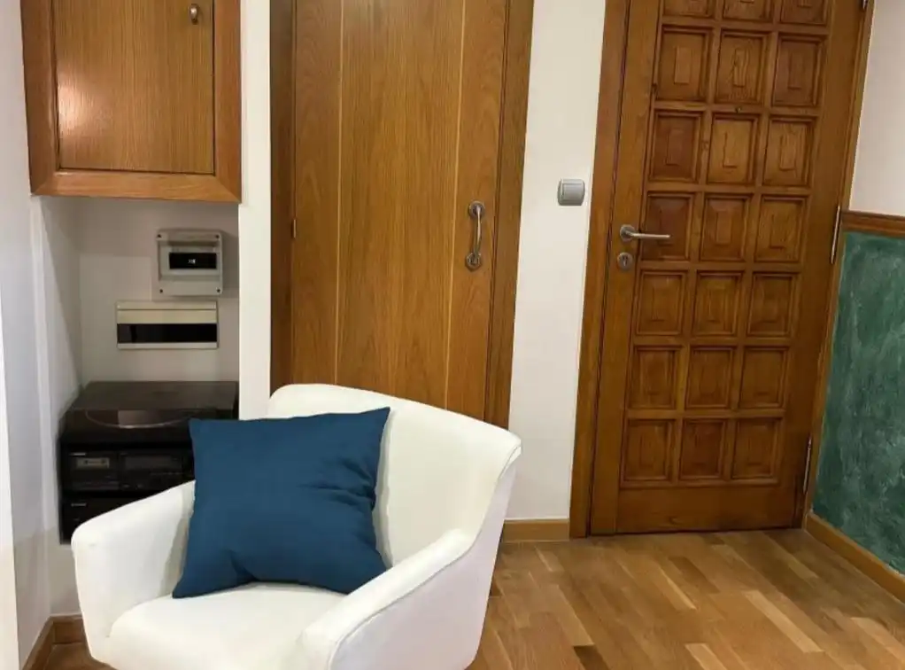 Piso en venta en Ourense Capital  con Calefacción, Amueblado y Balcón