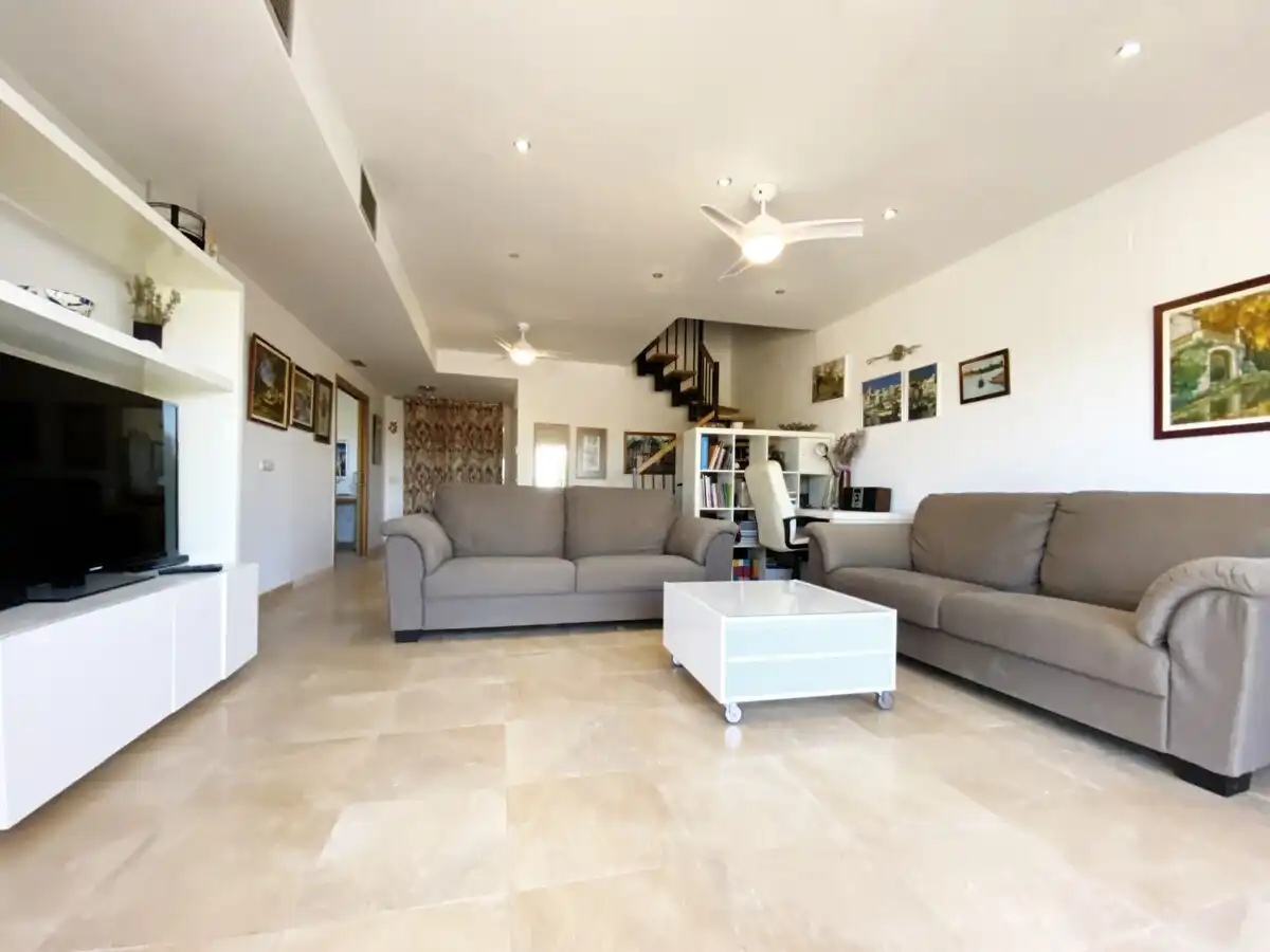 Adosado con terraza en venta en Carrer Tramontana, imagen 7