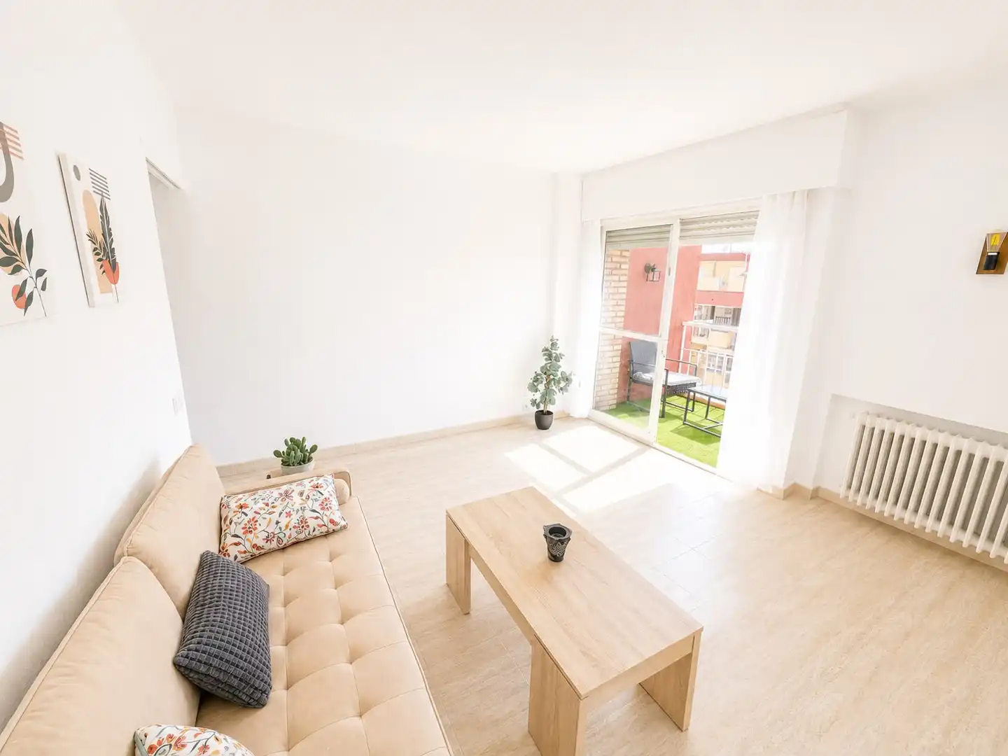 Living room of Flat for sale in Benalmádena  with Terrace, Furnished and Washing machine