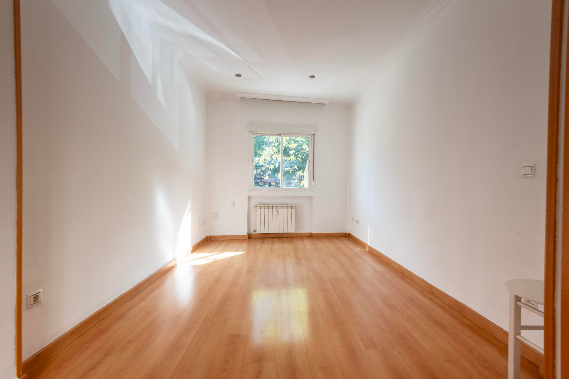 Bedroom of Flat to rent in  Madrid Capital  with Air Conditioner, Heating and Parquet flooring