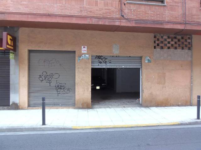 Local comercial en Venta en DOCTOR FERRAN, 21 en Rafalafena