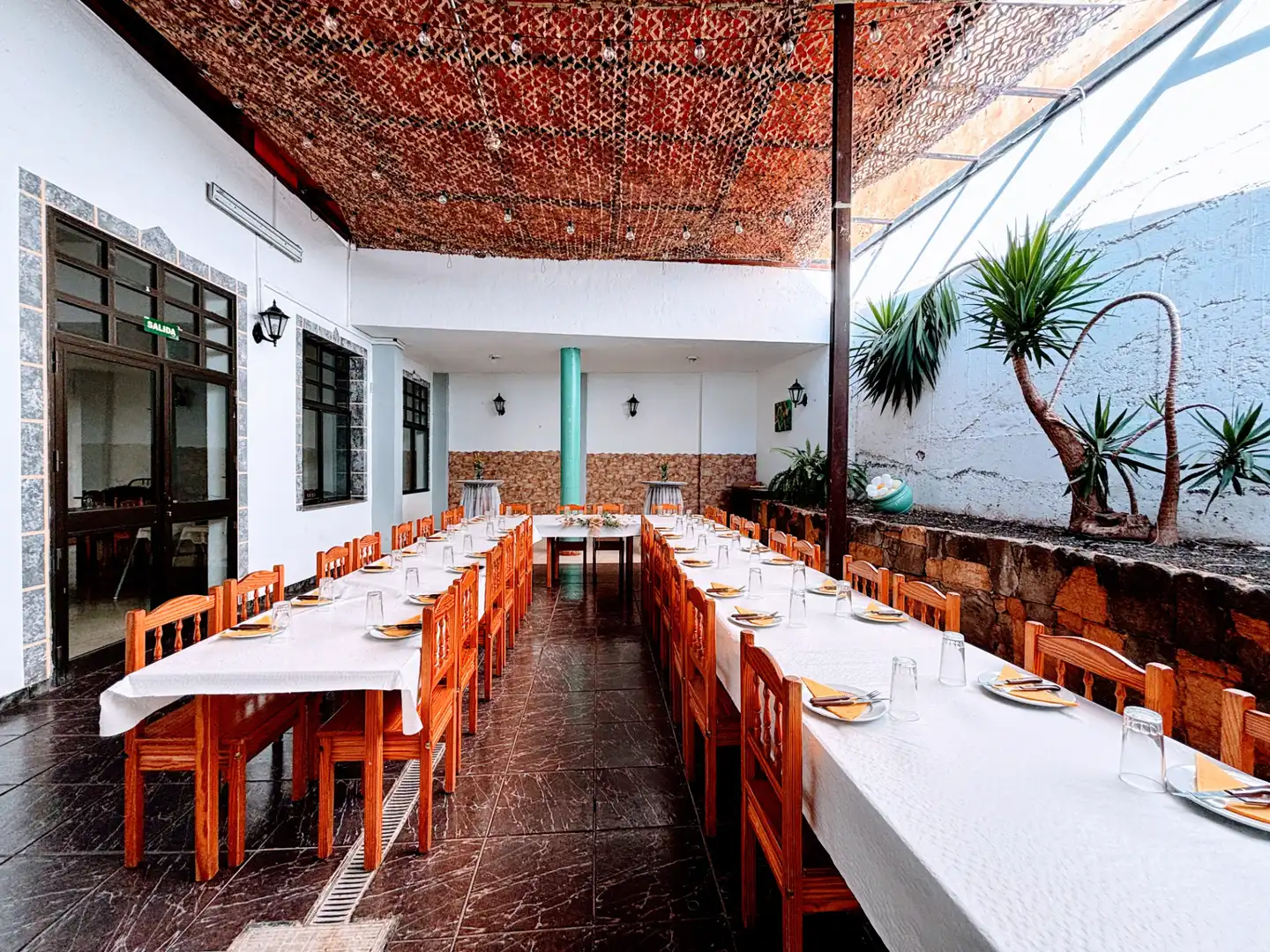 Commercial properties for sale in Teror  with Air Conditioner, Heating and Furnished