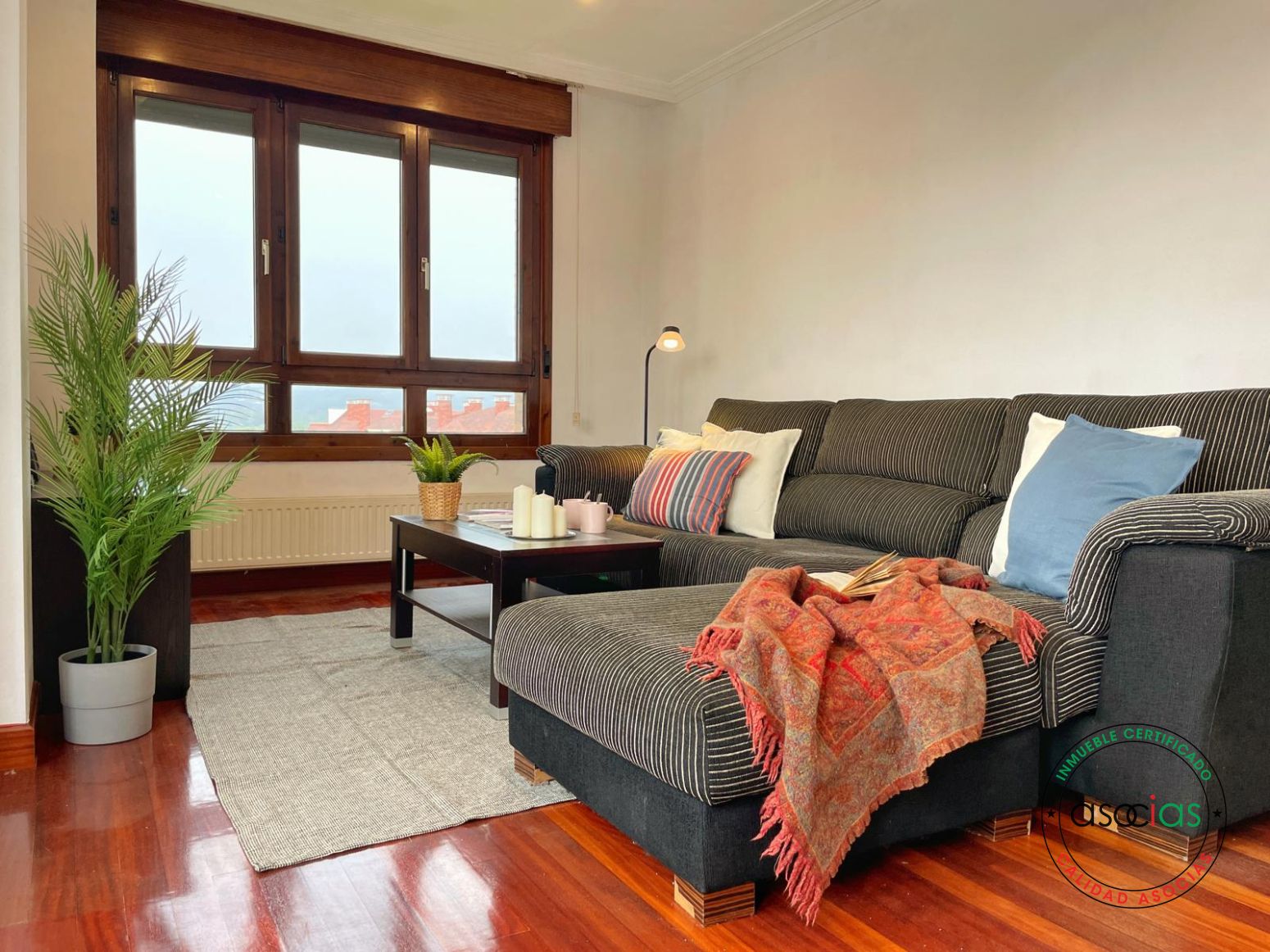 Living room of Flat for sale in Gijón   with Heating and Storage room