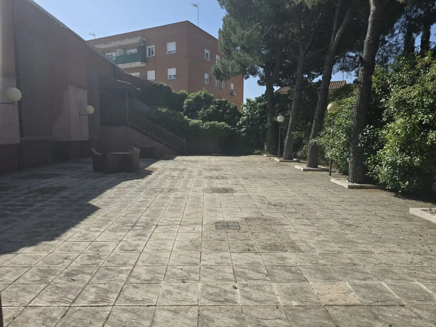 Garden of Buildings for sale in Esquivias  with Alarm