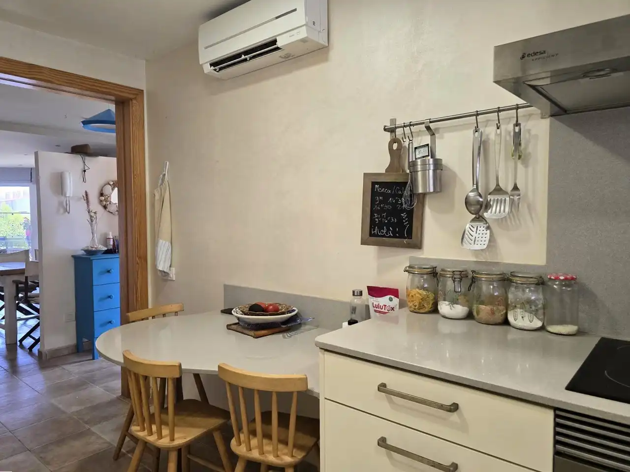 Cocina de Casa o chalet en venta en L'Ametlla de Mar  con Aire acondicionado, Jardín privado y Terraza