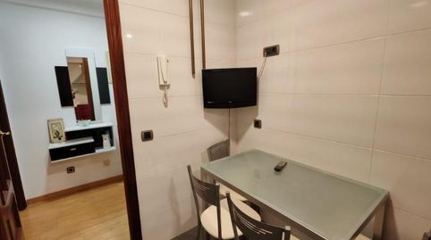 Foto 5 de Piso en venta en Calle Calle Conde de Torrecedeira, Berbés - Peritos, Vigo