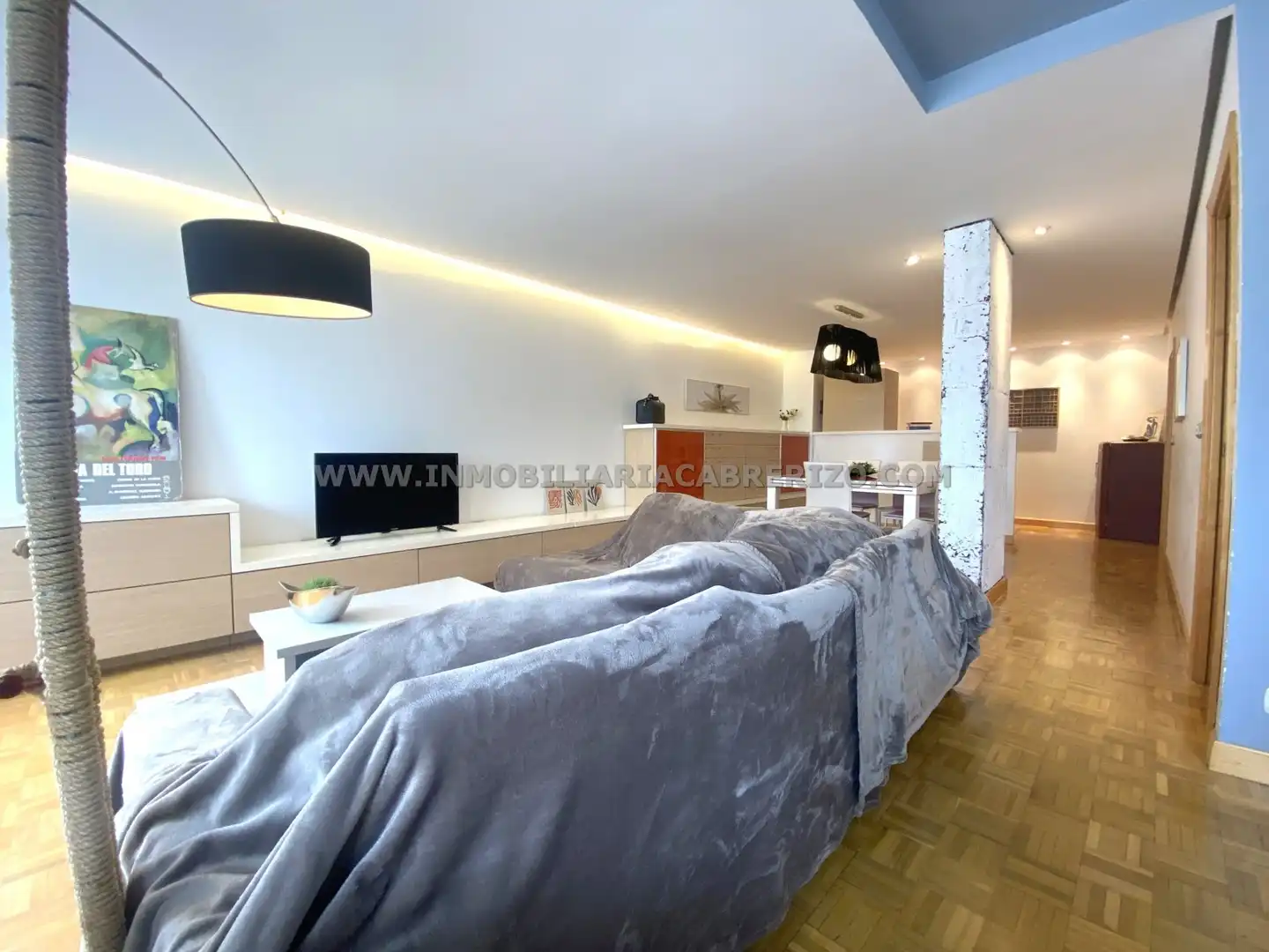 Sala de estar de Piso en venta en Barañáin / Barañain con Calefacción, Parquet y Horno