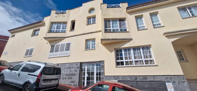 Piso en Venta en Calle Alcalde Julian Marrero, 16 en Firgas