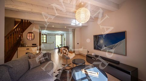 Foto 2 de Casa adosada en venta en Carrer Dera Hònt, 10, Garòs, Naut Aran