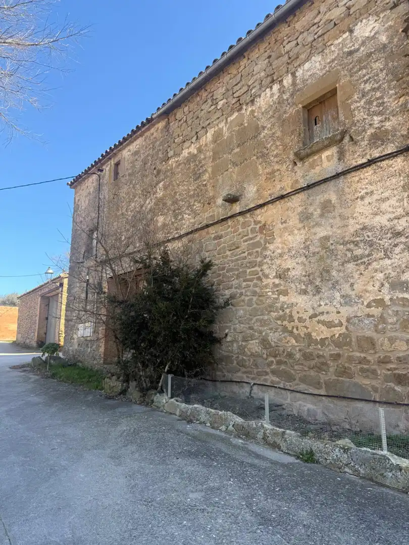 Vista exterior de Finca rústica en venda en Riner amb Terrassa i Traster