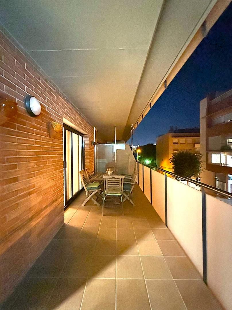 Terrassa de Pis de lloguer en Rubí amb Calefacció, Jardí privat i Terrassa