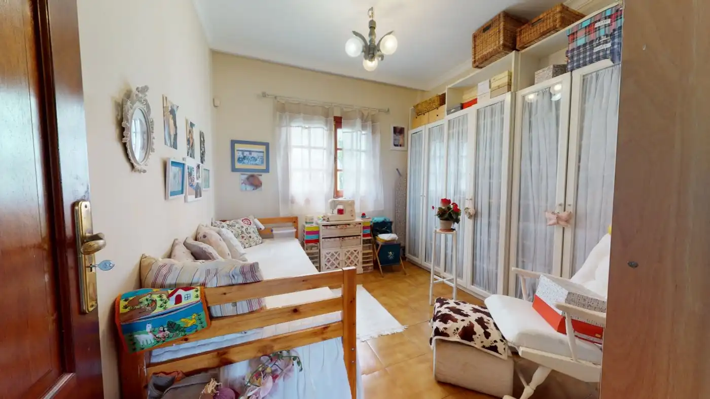 Dormitori de Casa o xalet en venda en Las Palmas de Gran Canaria amb Jardí privat, Terrassa i Traster