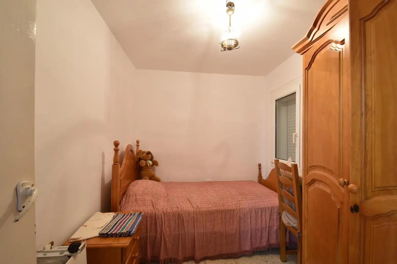 Bedroom of Flat for sale in Vilanova i la Geltrú