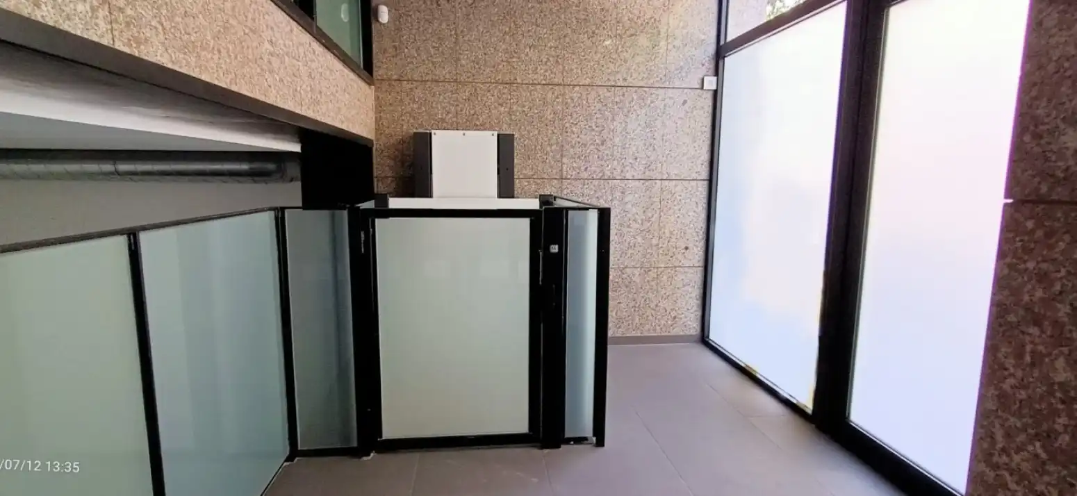 Local comercial de lloguer a Barcelona - Calle Calabria, imagen 2