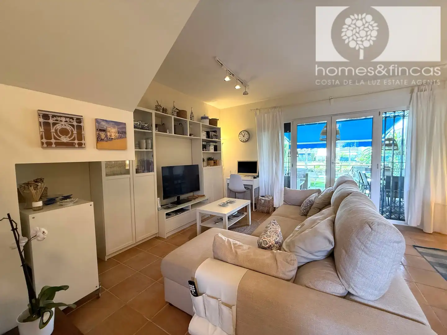 Living room of Houses for sale in Ayamonte  with Air Conditioner, Terrace and Furnished