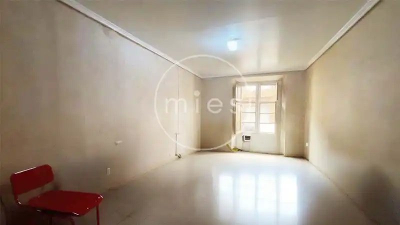 Casa o xalet en venda en Turís amb Terrassa, Traster i Balcó