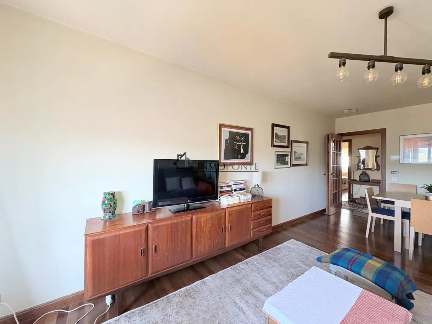 Living room of Flat for sale in Pontevedra Capital   with Heating and Storage room