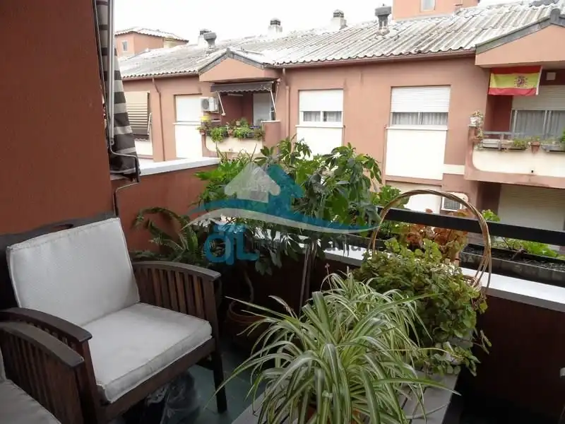 Terrassa de Pis en venda en Linares amb Aire condicionat, Calefacció i Parquet