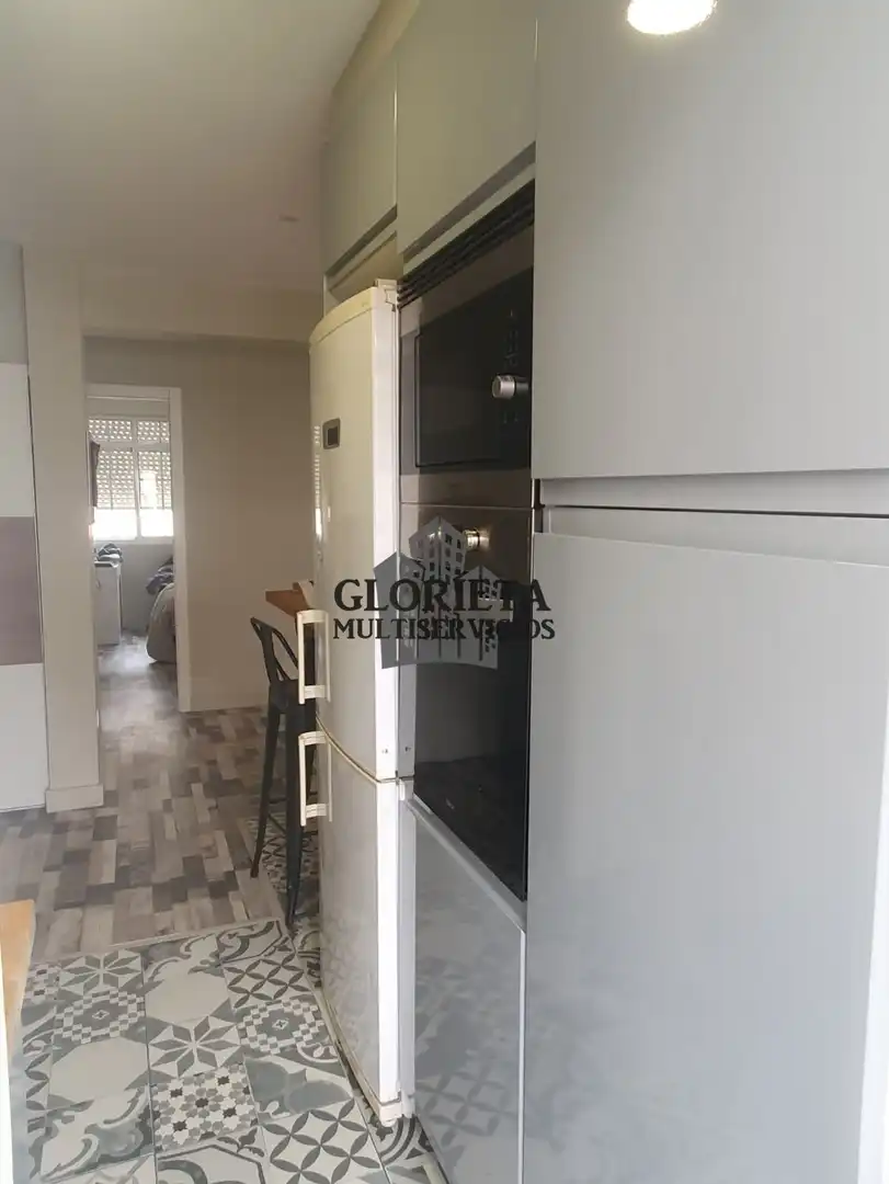 Cocina de Piso en venta en Vigo  con Calefacción, Jardín privado y Amueblado