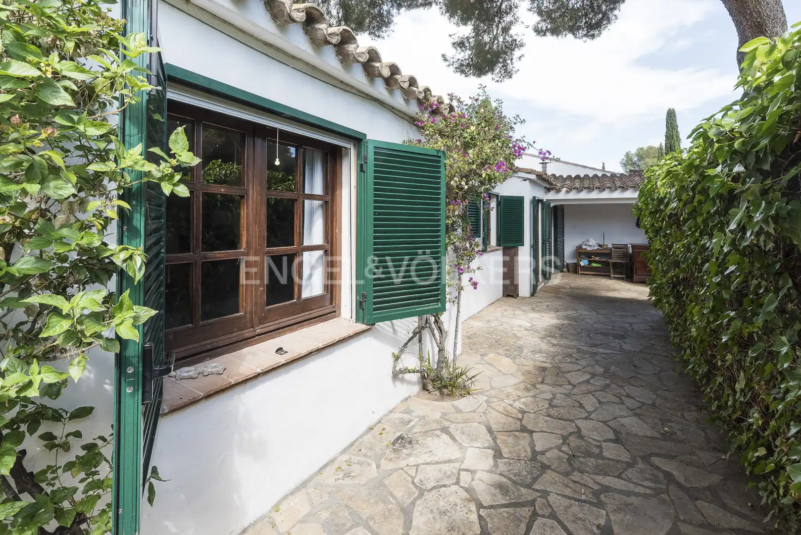 Exterior view of Buildings for sale in Sant Pere de Ribes