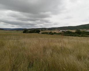 Residencial en venda en San Millán / Donemiliaga