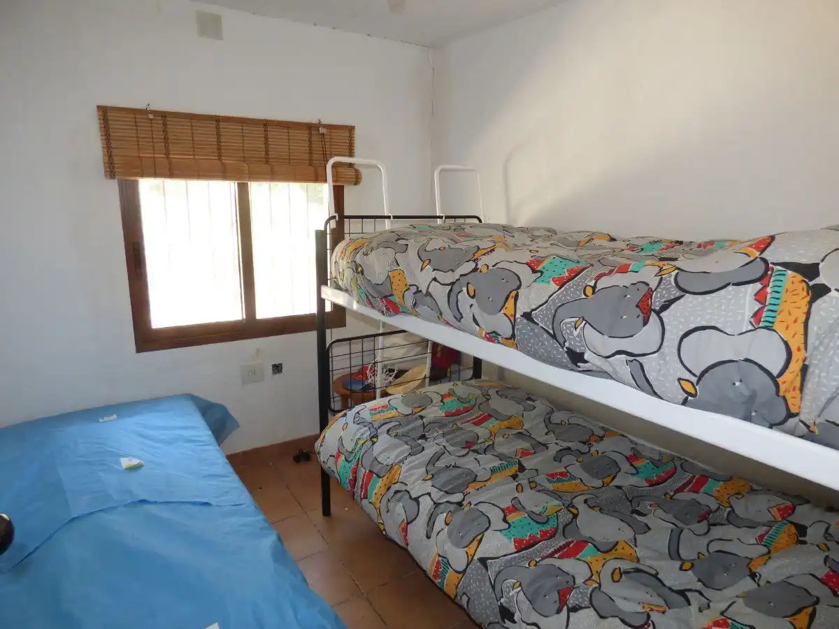 Dormitori de Casa o xalet en venda en Torremanzanas / La Torre de les Maçanes amb Jardí privat i Terrassa