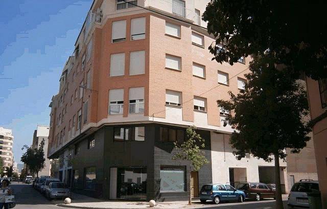 Local comercial en Venta en Ciutat del Transport - La Salera