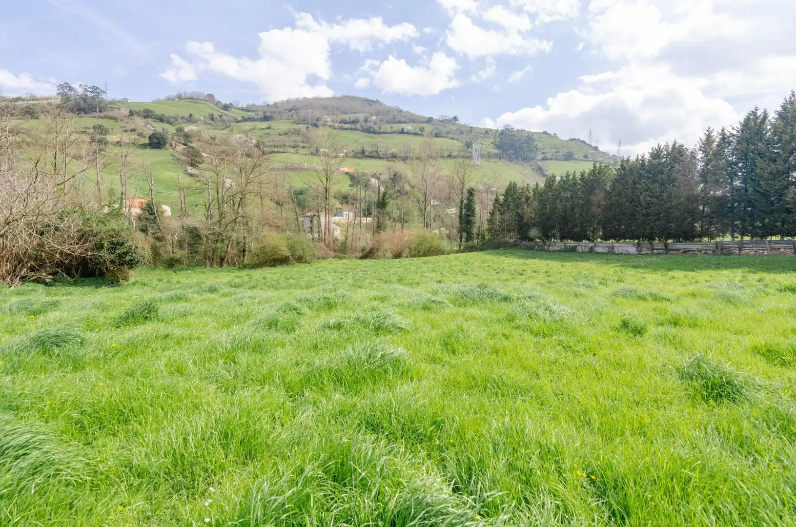 Residential for sale in Lena