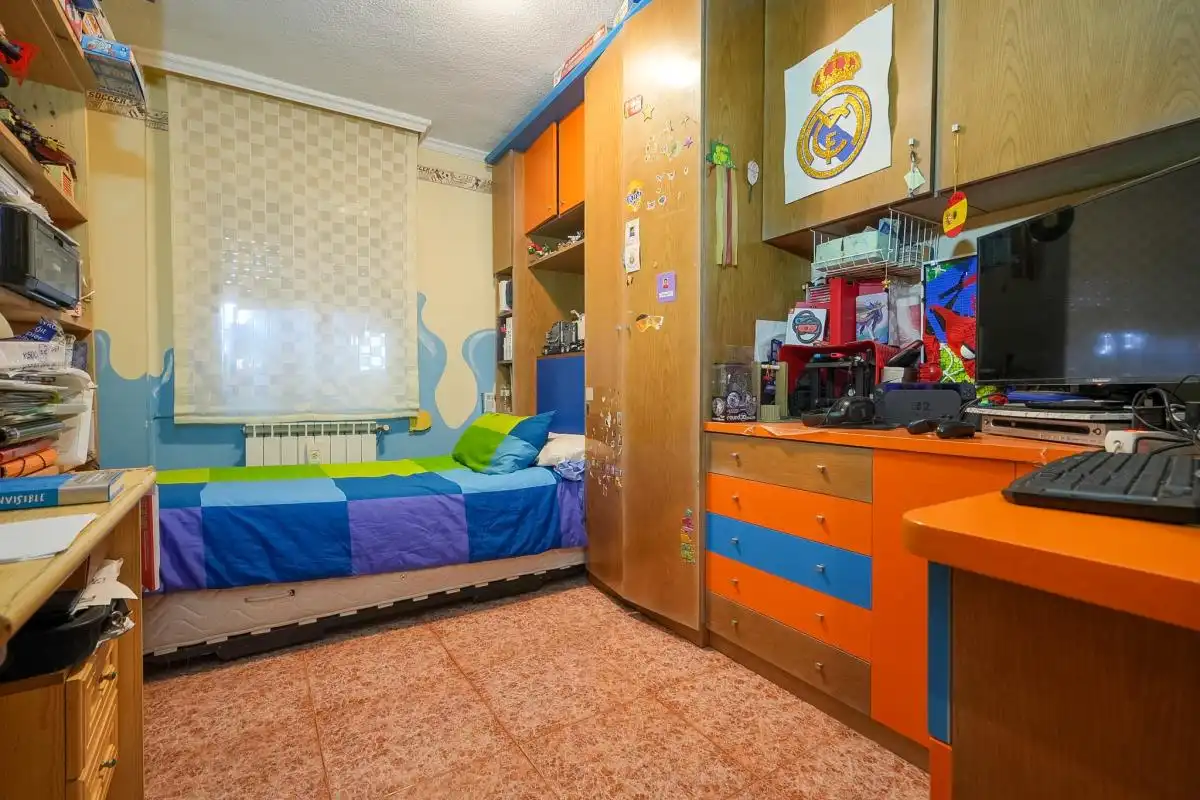 Habitación de Piso en venta en Parla con Aire acondicionado, Calefacción y Terraza