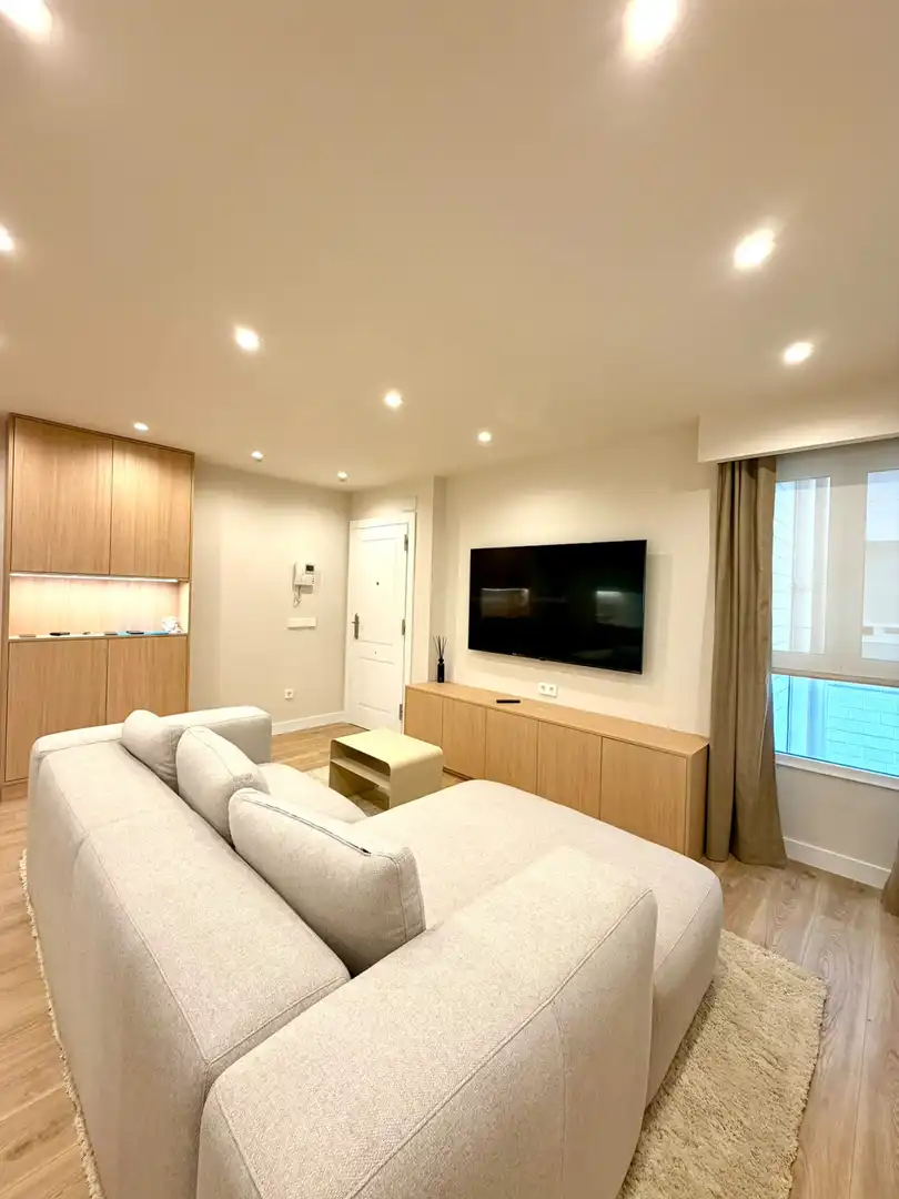 Living room of Flat for rent in Gijón   with Heating and Furnished