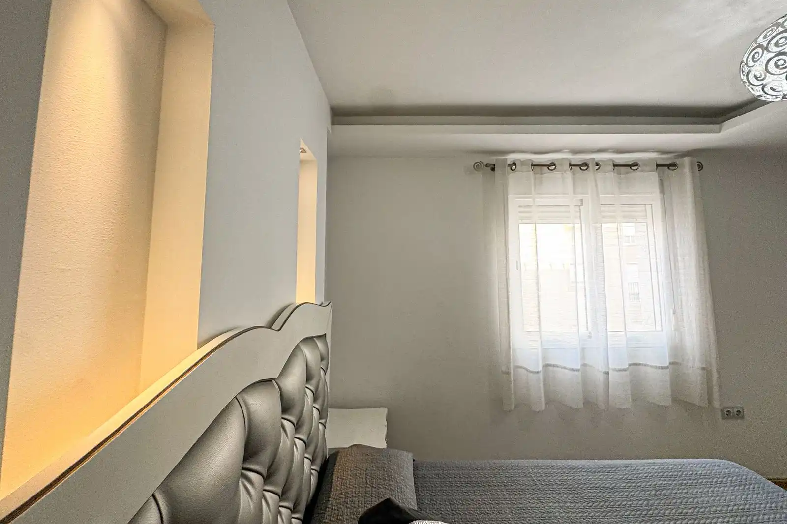 Bedroom of Flat for sale in Vícar