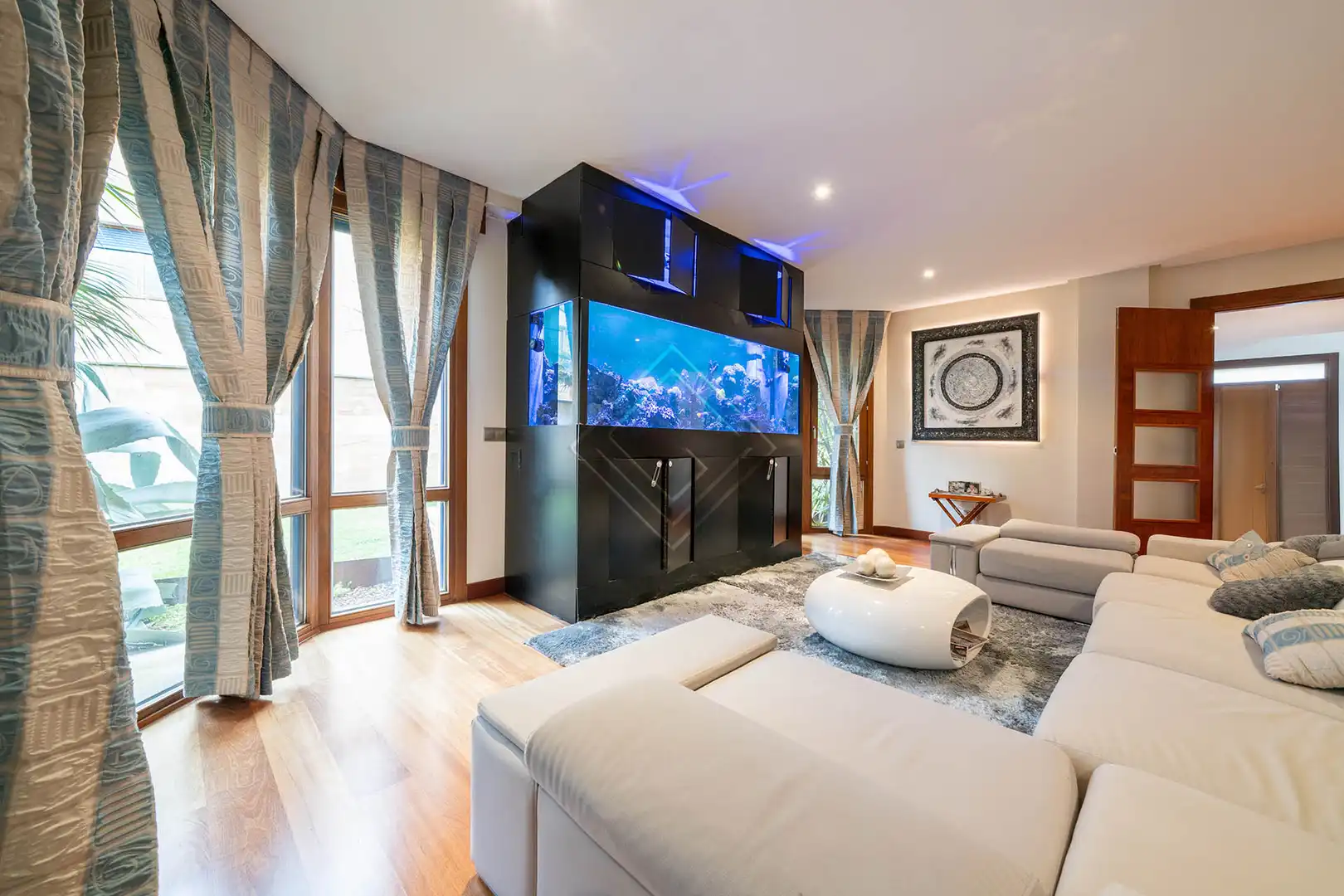 Sala de estar de Casa o chalet en venta en Madrid con Aire acondicionado, Jardín privado y Terraza