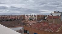 Vista exterior de Àtic en venda en  Albacete Capital amb Calefacció i Terrassa