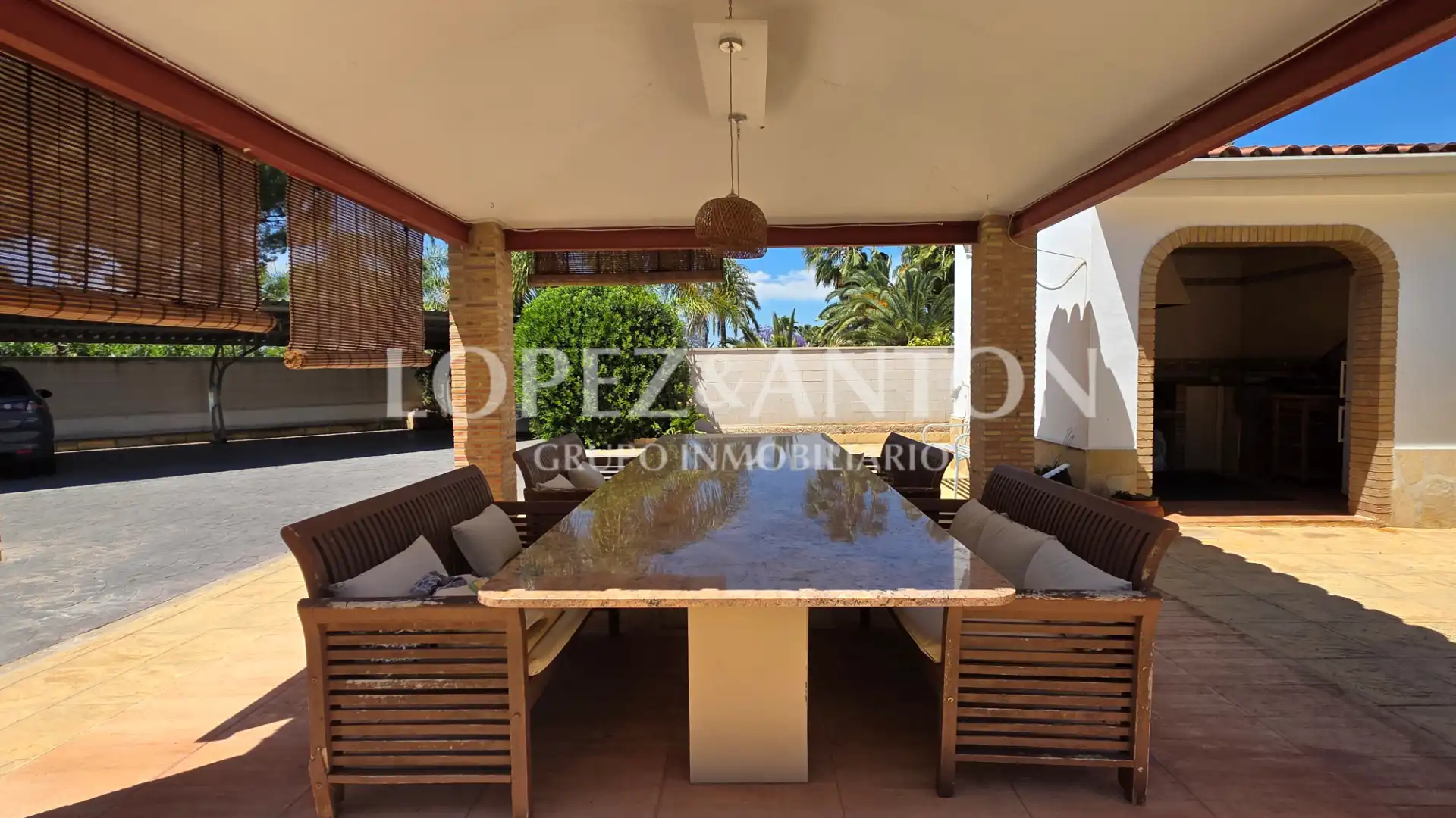 Terrasse von Haus oder Chalet zum Verkauf in L'Eliana mit Klimaanlage, Heizung und Privatgarten