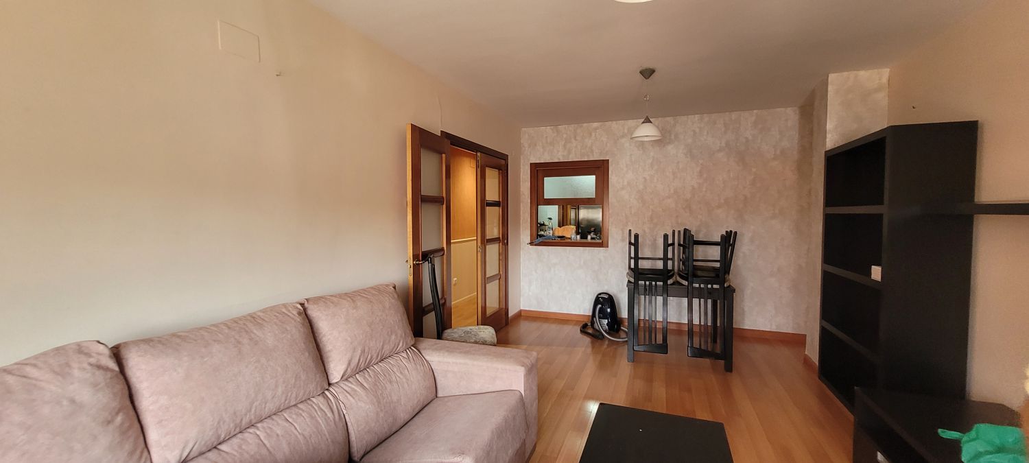 Sala d'estar de Pis en venda en  Albacete Capital amb Aire condicionat, Calefacció i Balcó