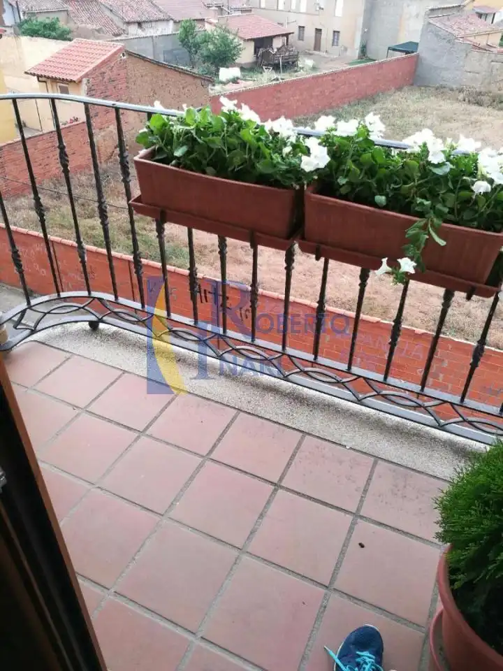 Pis amb ascensor en venda a Valencia de Don Juan, imagen 5
