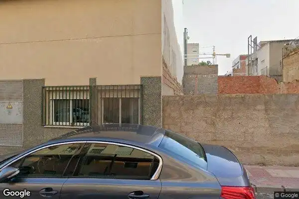 Piso en venta en Calle Almirall Roger Lluria 14B