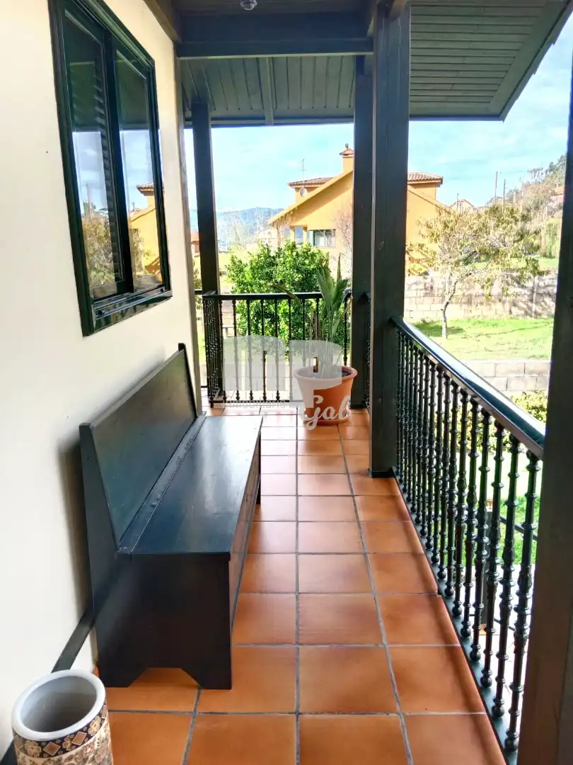 Terraza de Casa o chalet en venta en Redondela con Calefacción, Jardín privado y Trastero