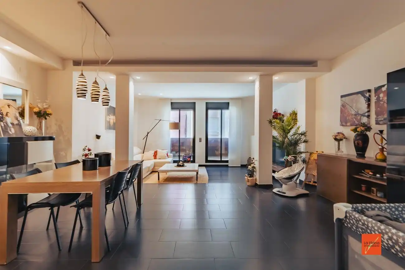 Sala de estar de Casa adosada en venta en Tortosa con Calefacción y Terraza