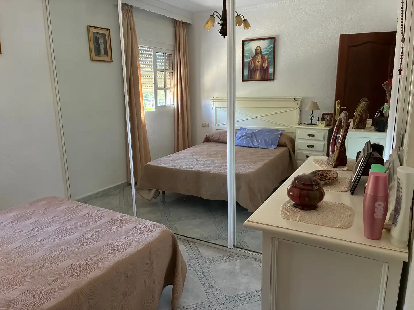 Habitación de Piso en venta en Los Barrios con Amueblado