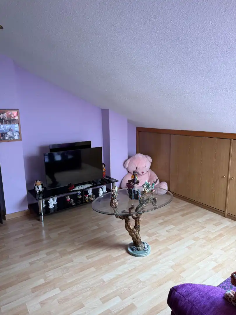 Sala d'estar de Casa adosada en venda en Arganda del Rey amb Aire condicionat, Calefacció i Jardí privat